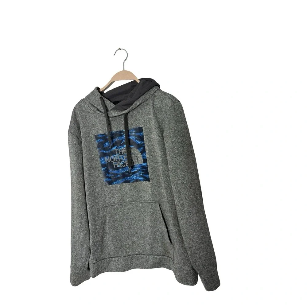 The North Face‎ sz Large mens gray graphic sweatshirt hoodie logo